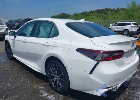 2022 Toyota Camry Se из США, поврежденный, VIN 4T1G11AK8NU683580